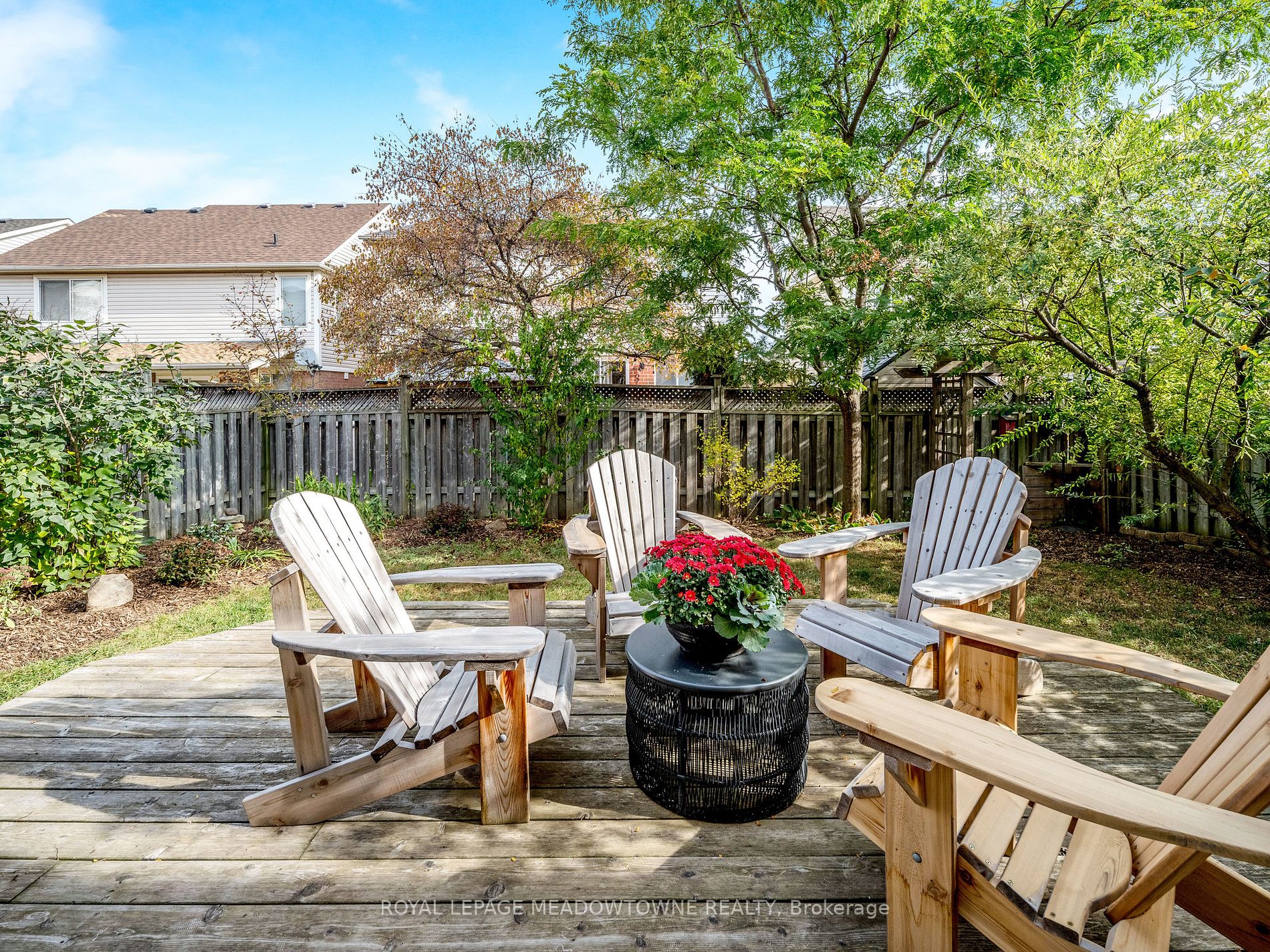 494 Lowe Lane