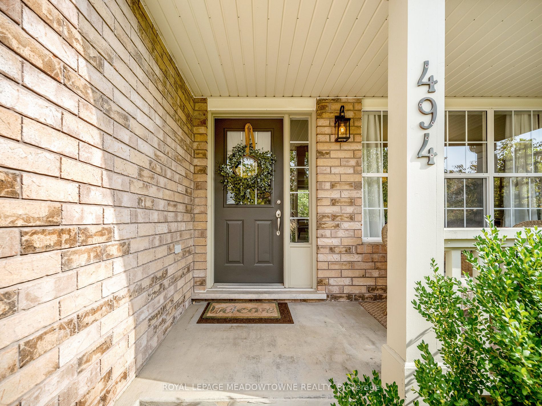 494 Lowe Lane