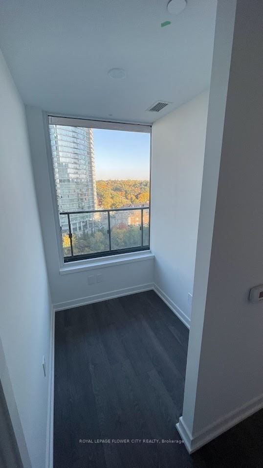 1928 Lake Shore Blvd W, #1216