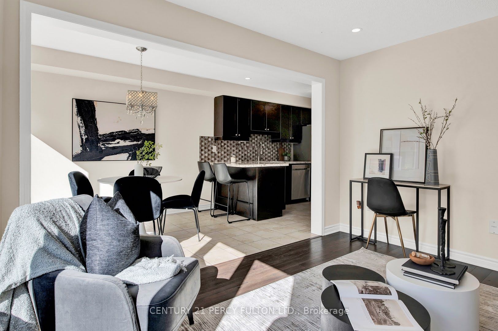 1572 Farmstead Drive