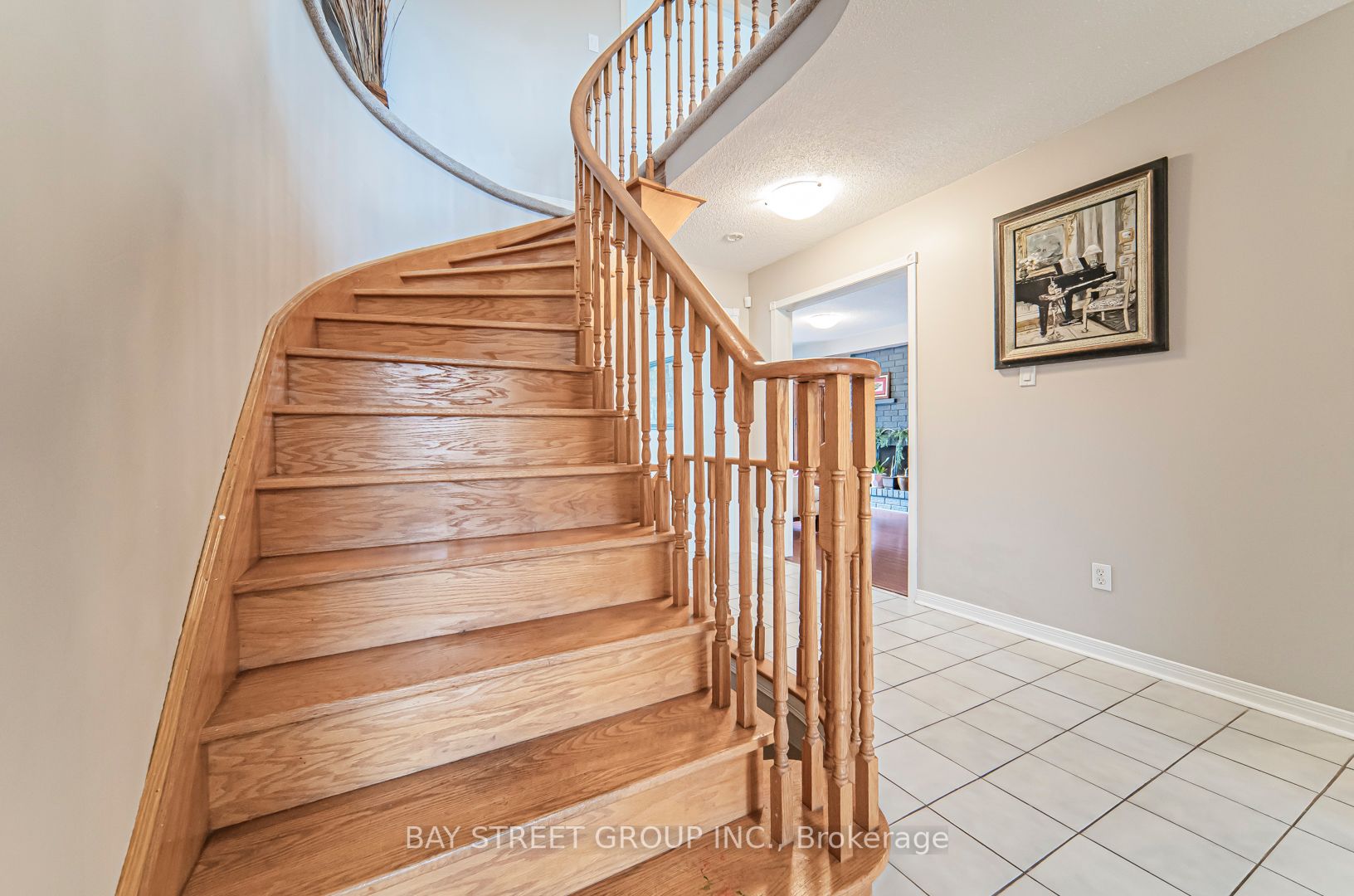 1182 Creekside Dr