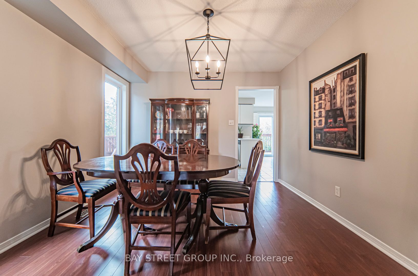 1182 Creekside Dr