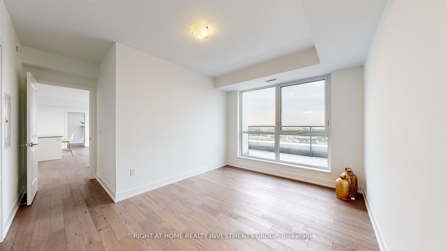 1063 Douglas Mccurdy Comm Circ, #903