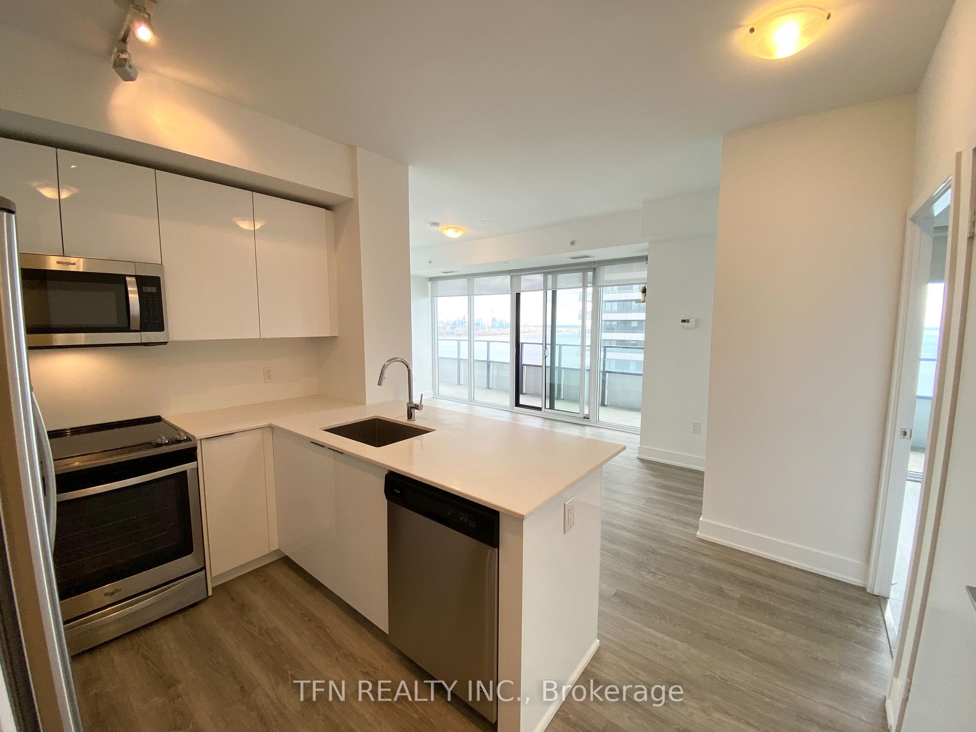 30 Shore Breeze Dr, #3615