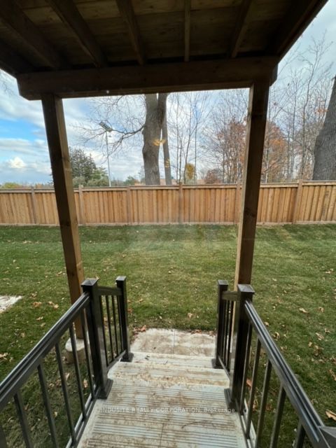 25 Briar Crt