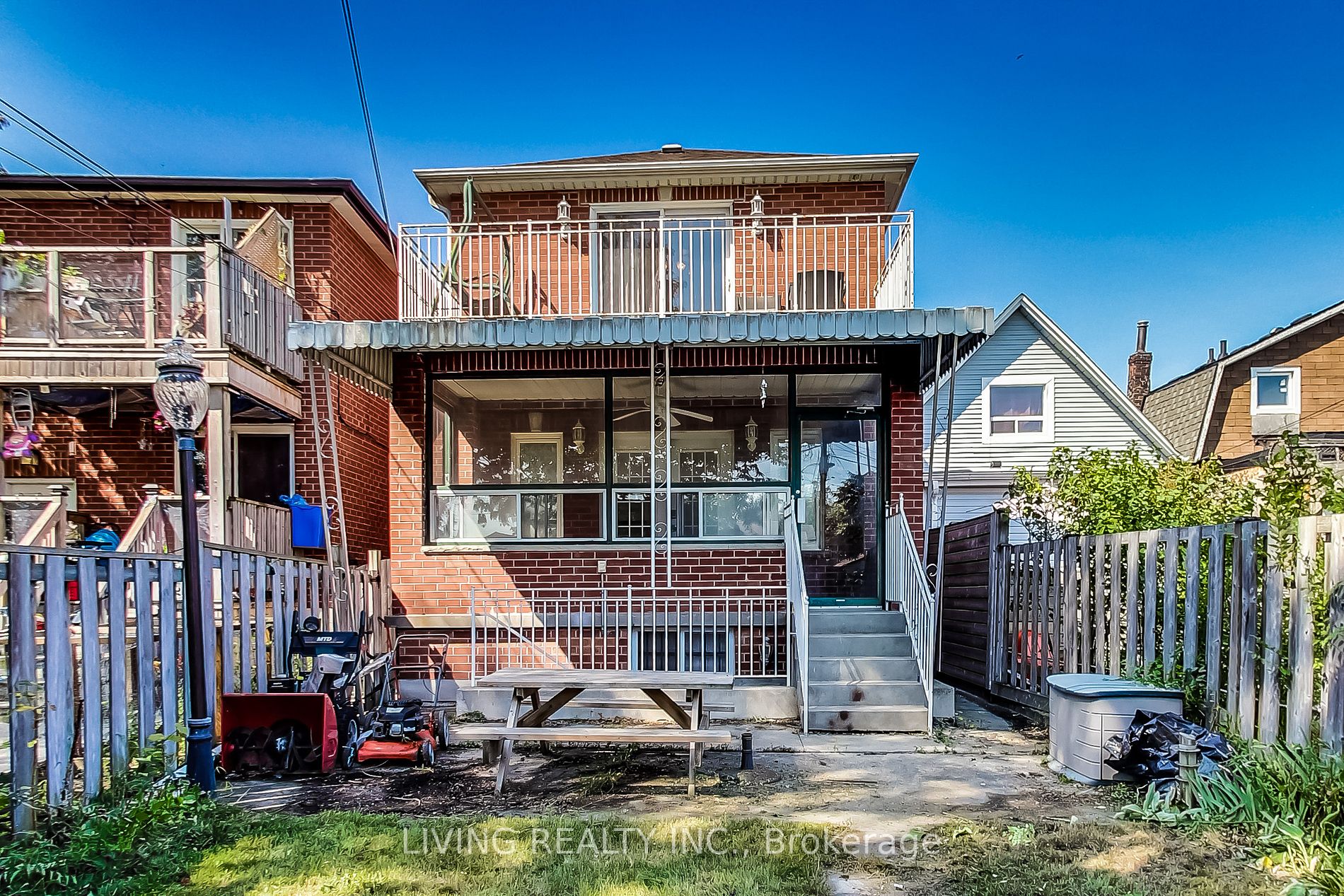 605 Jane St