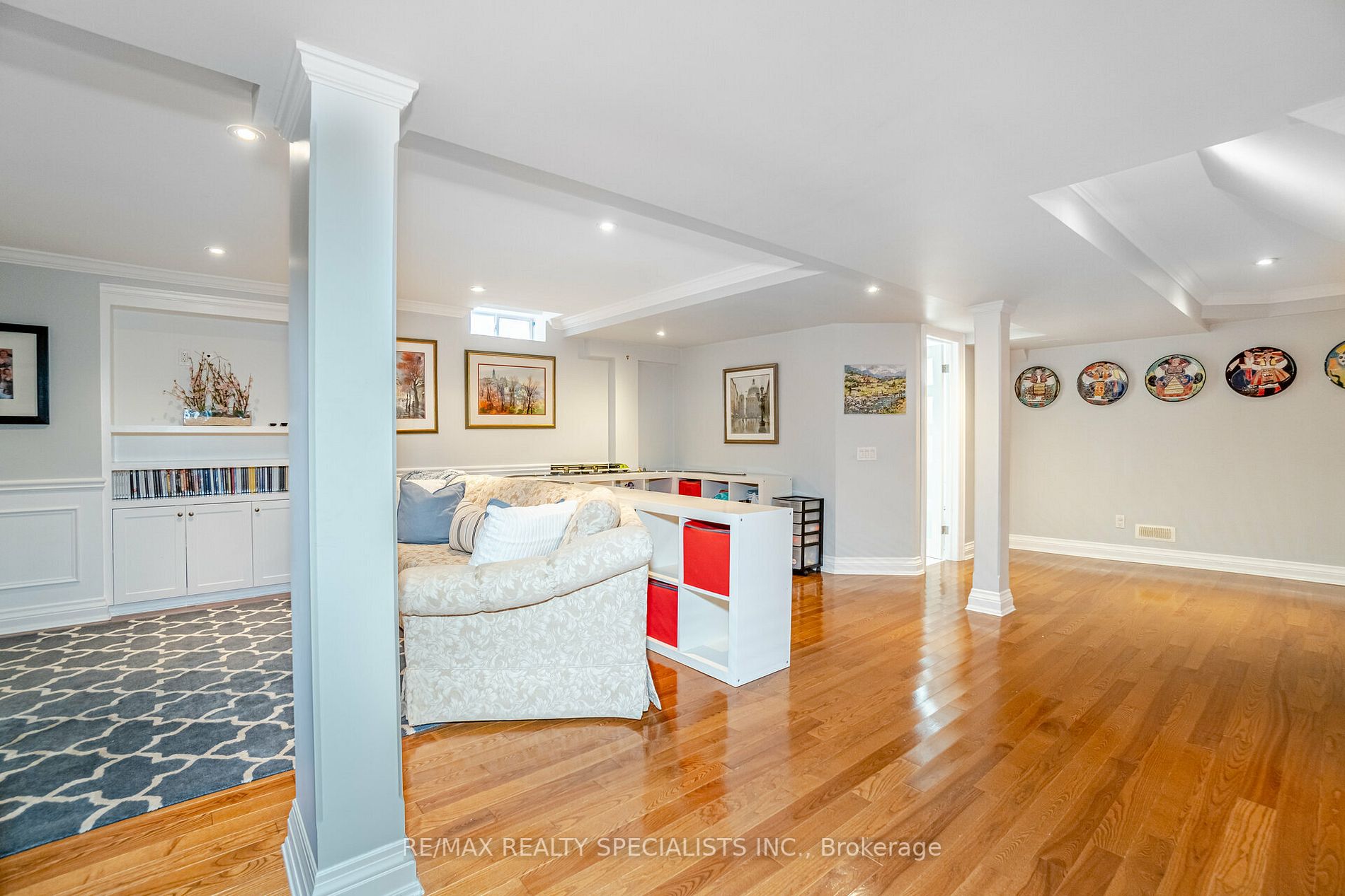 3638 Loyalist Dr