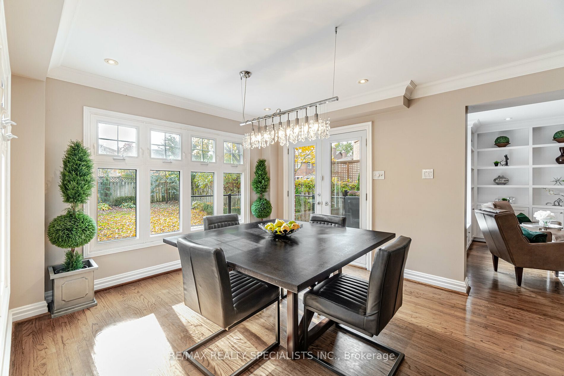 3638 Loyalist Dr
