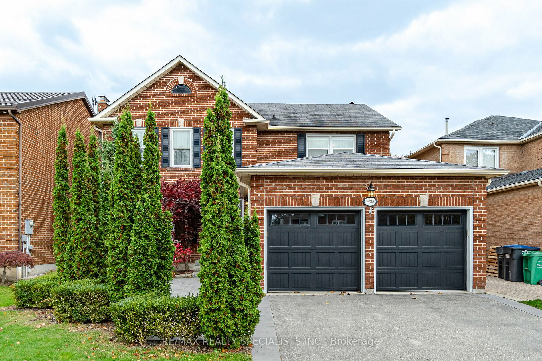 3638 Loyalist Dr