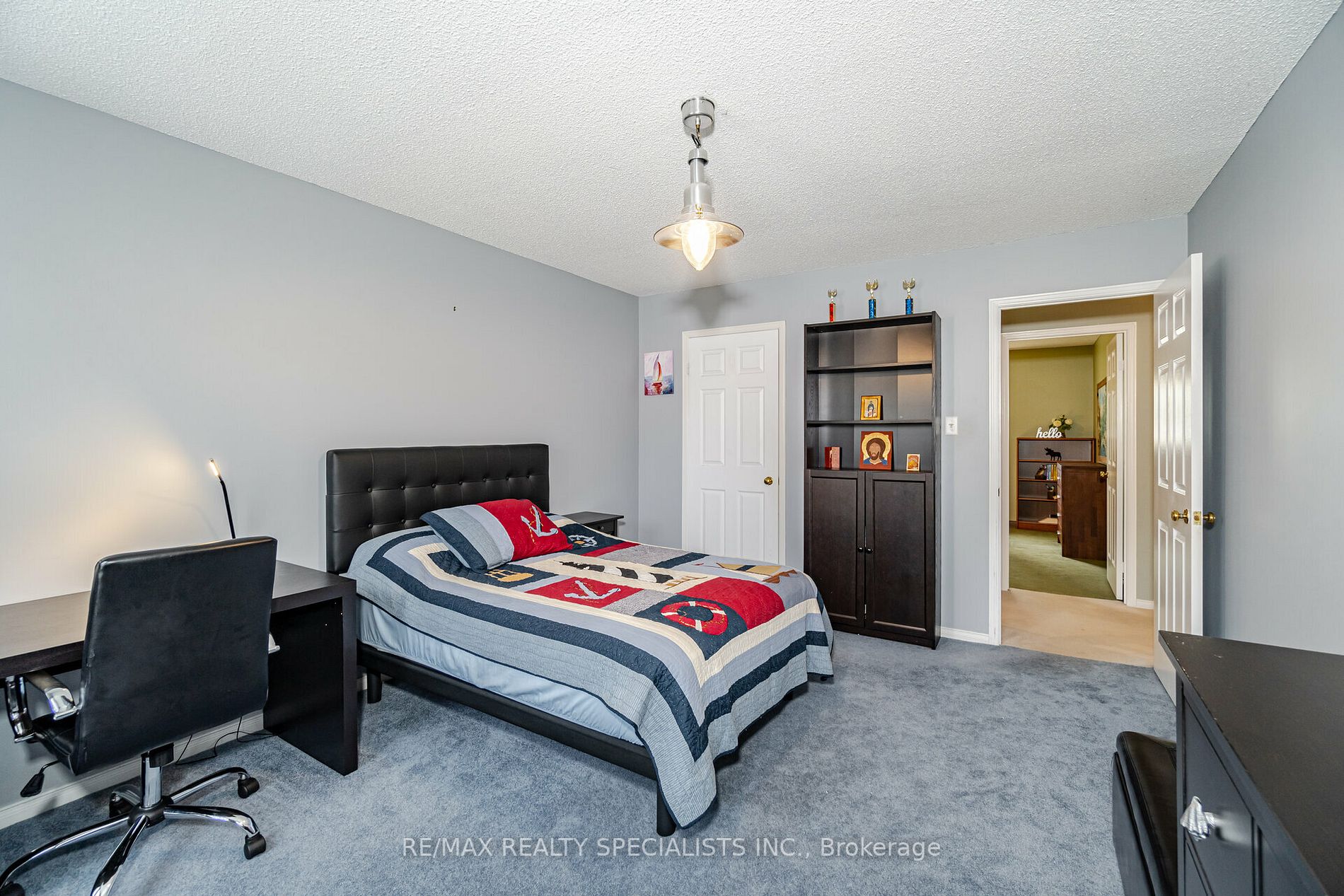 3638 Loyalist Dr
