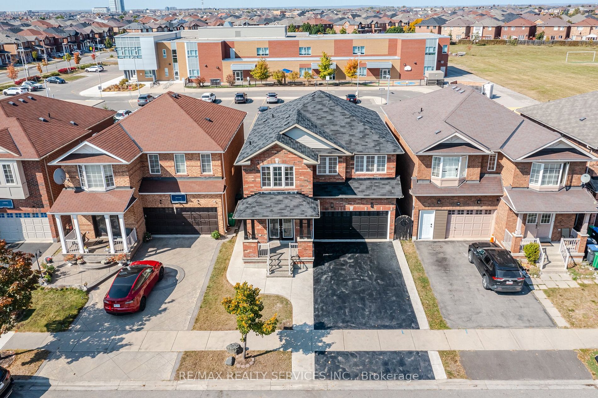 12 Owens Rd