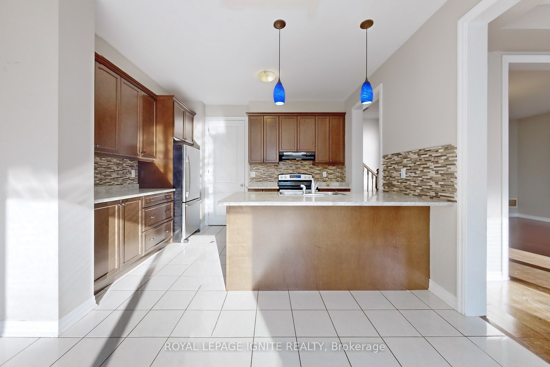15 Giltspur Rd, #Upper