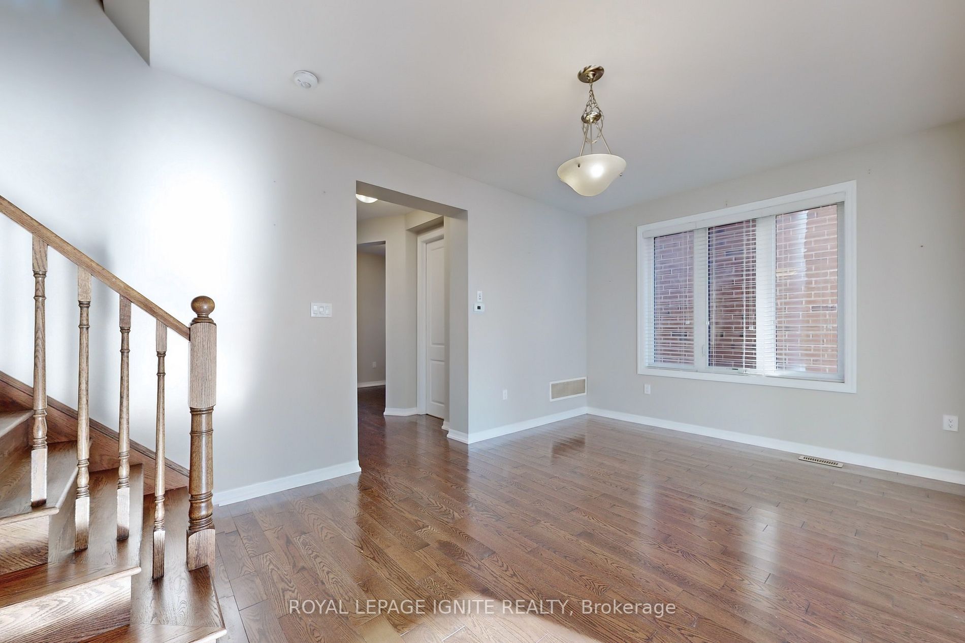 15 Giltspur Rd, #Upper