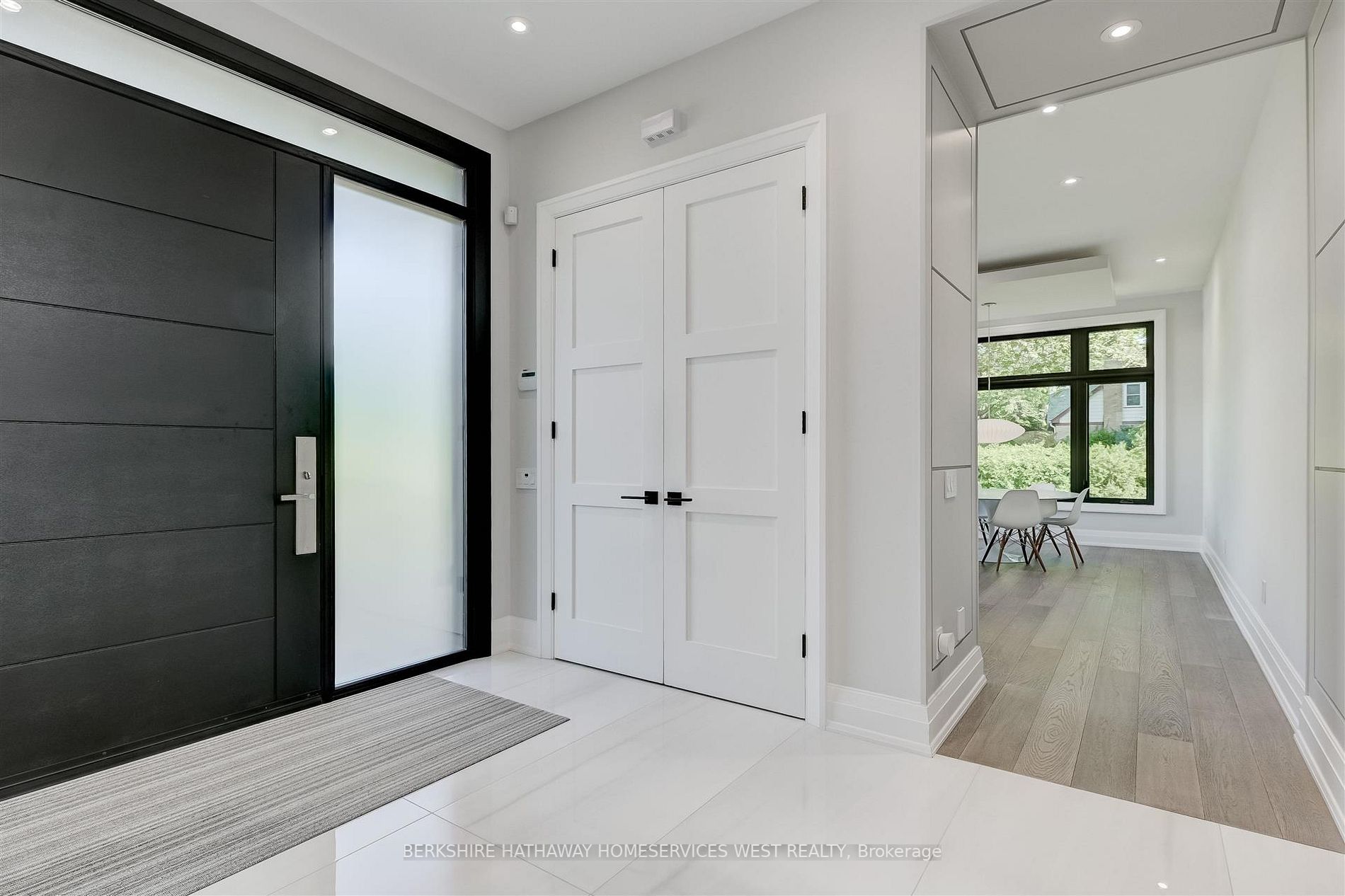 25 Sunnydale Dr