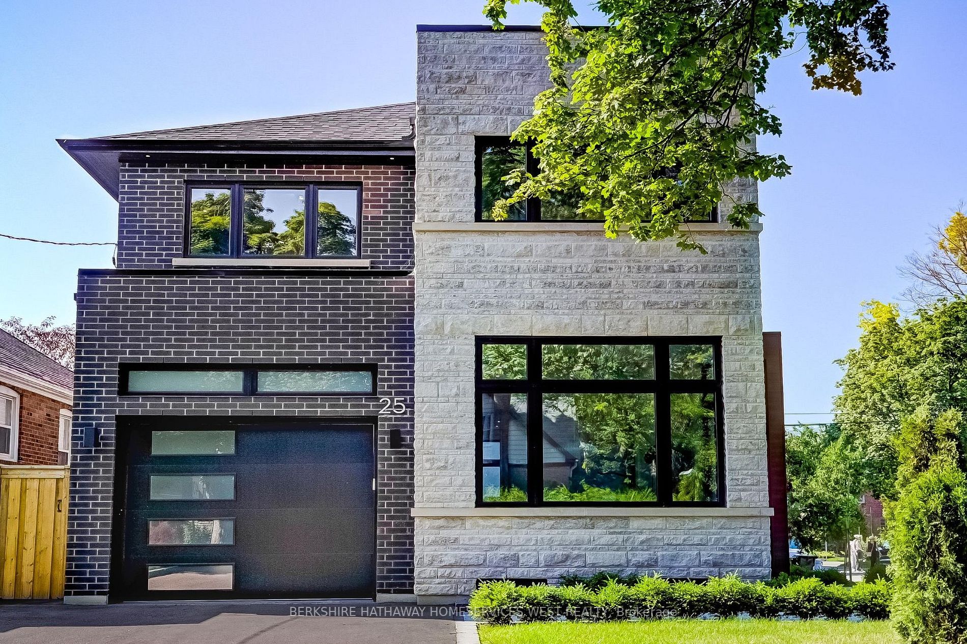 25 Sunnydale Dr