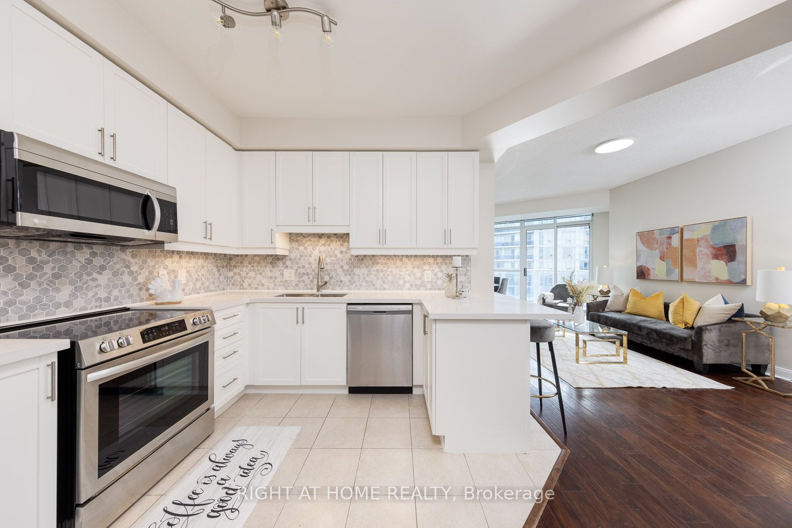 80 Absolute Avenue, #2706