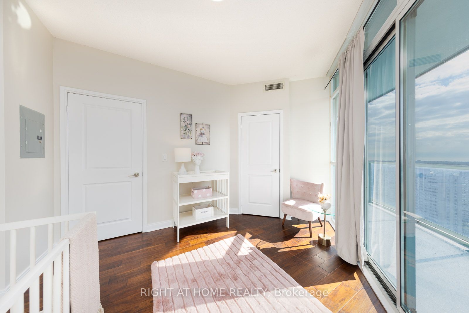 80 Absolute Avenue, #2706