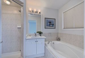 3829 Arbourview Terr