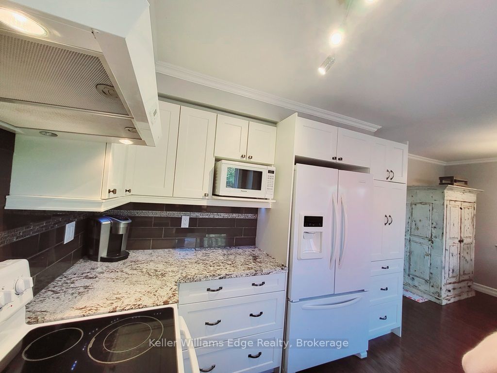 519 Eliza Crescent