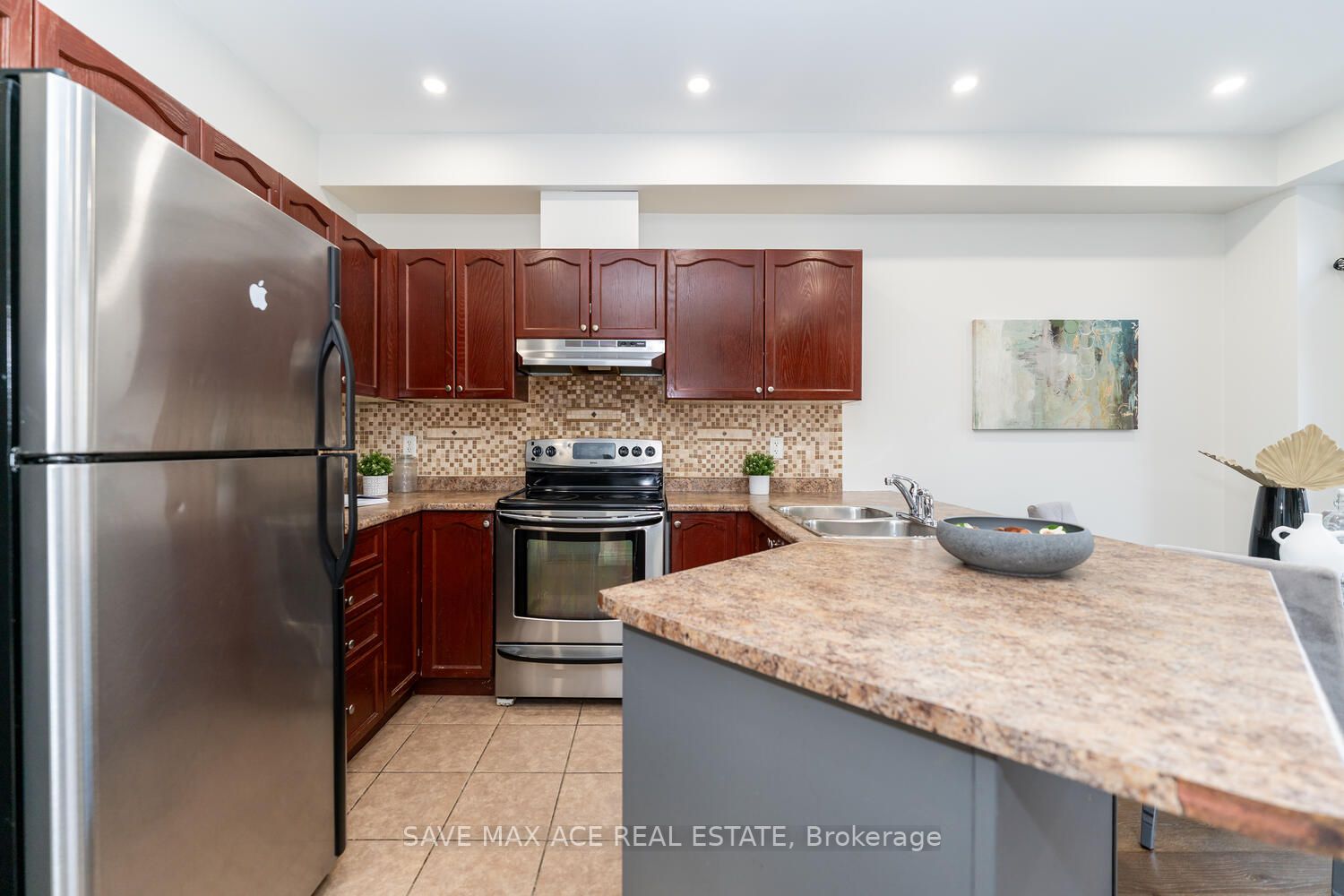 59 Totten Drive