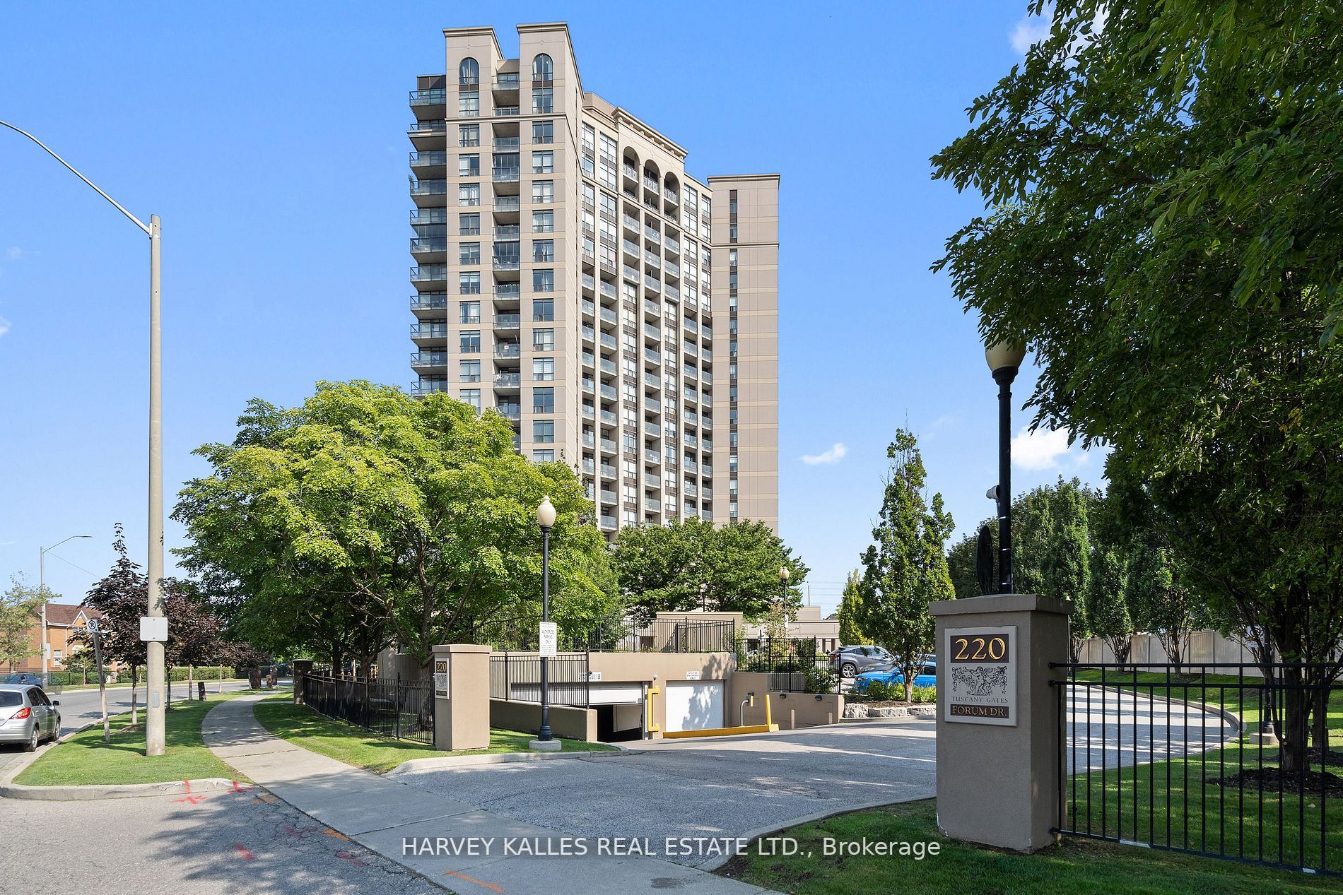 220 Forum Dr, #Ph 101