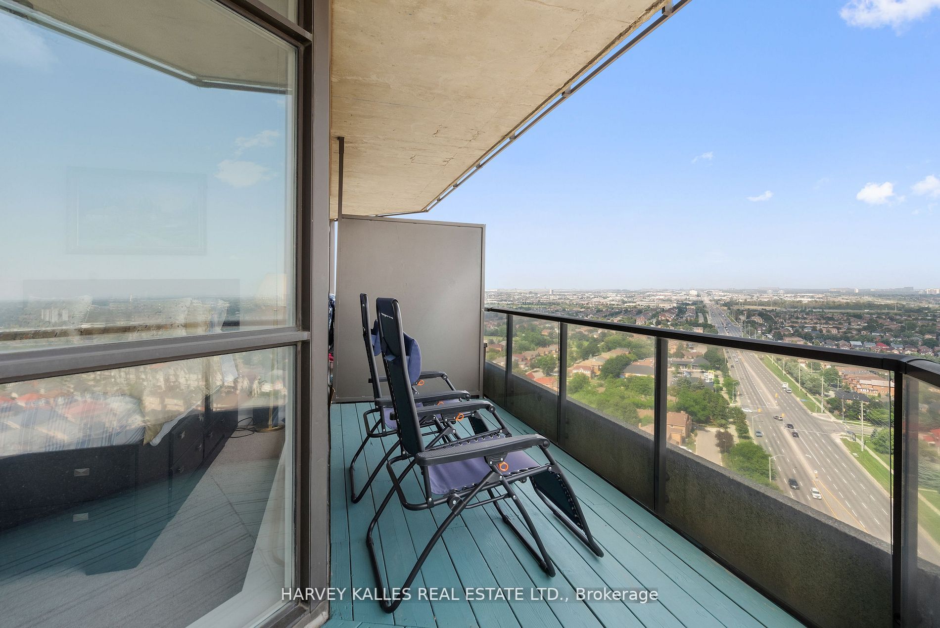 220 Forum Dr, #Ph 101