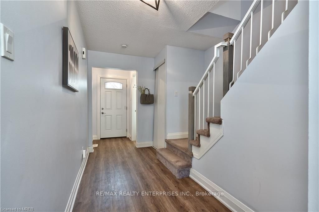 4199 Longmoor Dr, #2