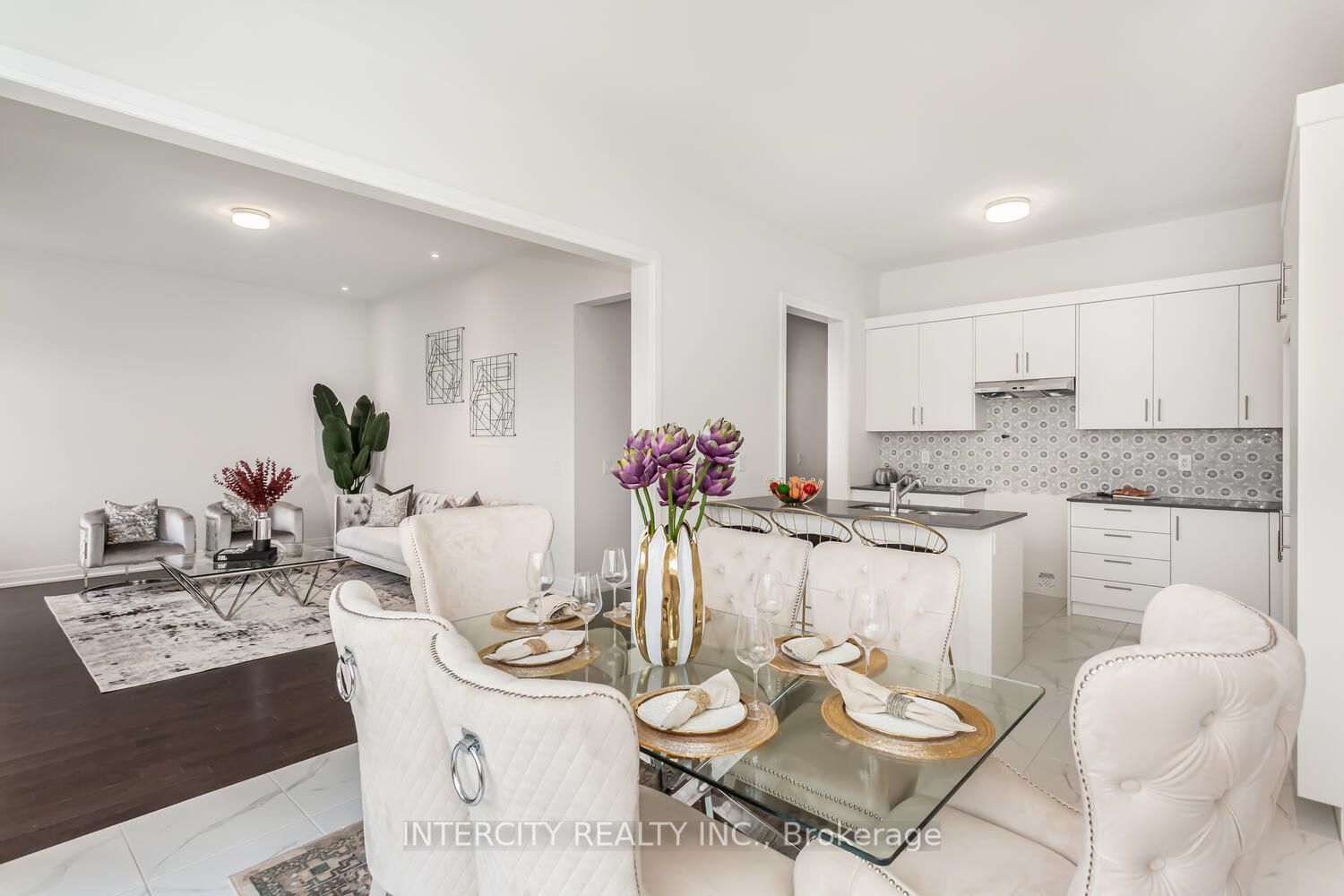 54 Jura Cres