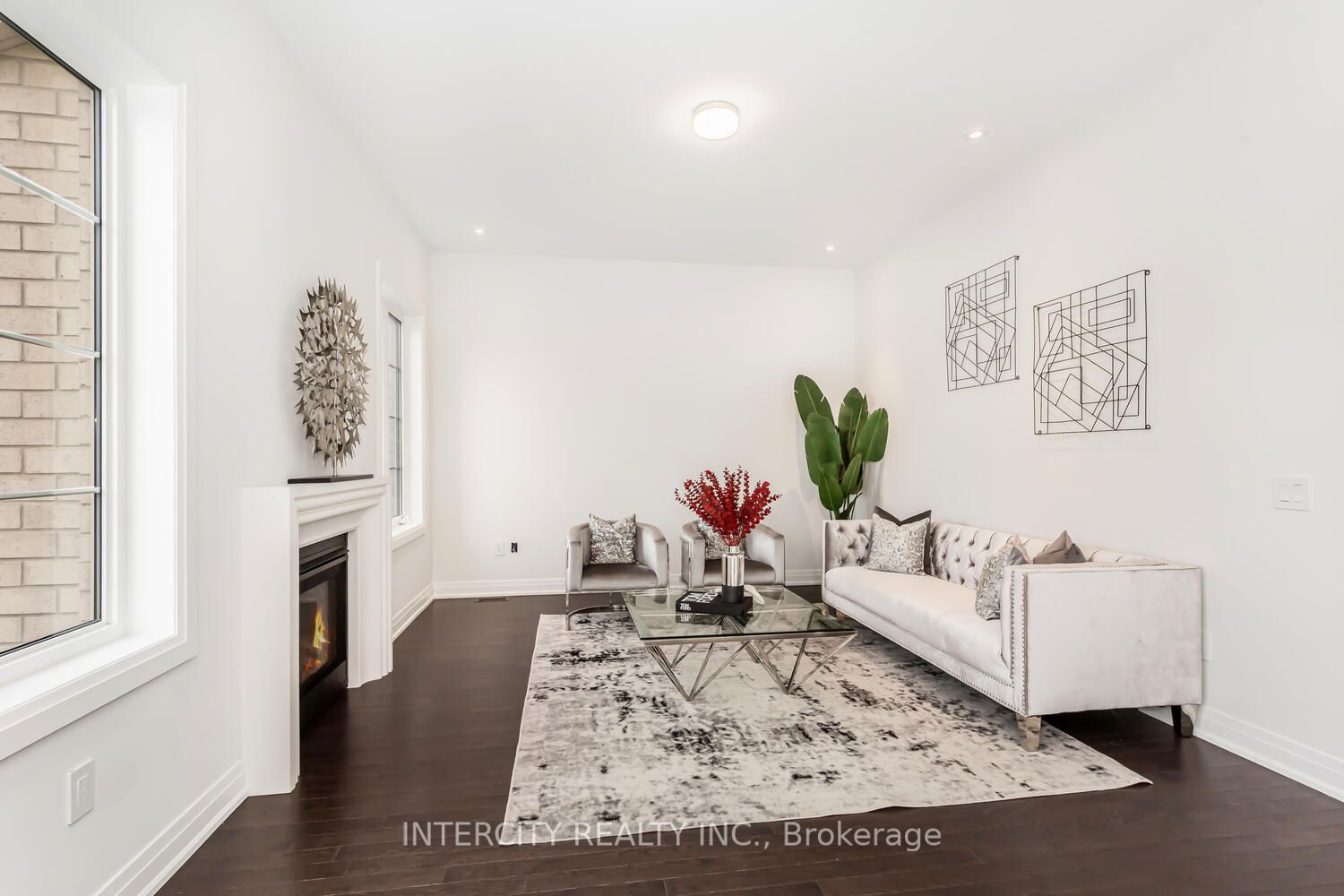 54 Jura Cres