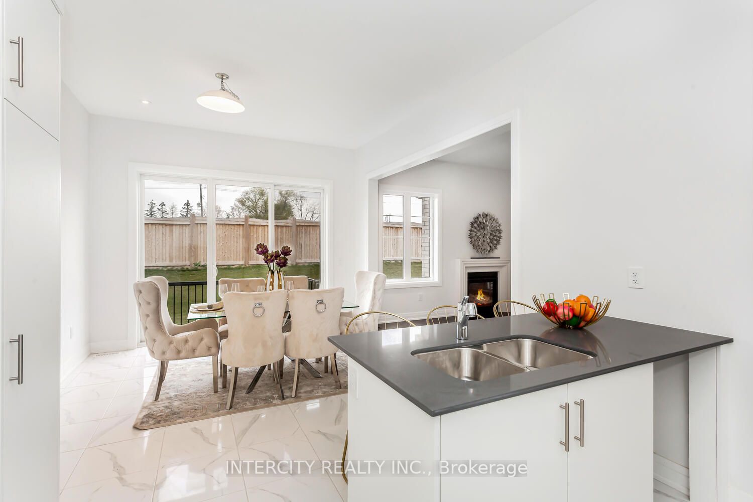 54 Jura Cres