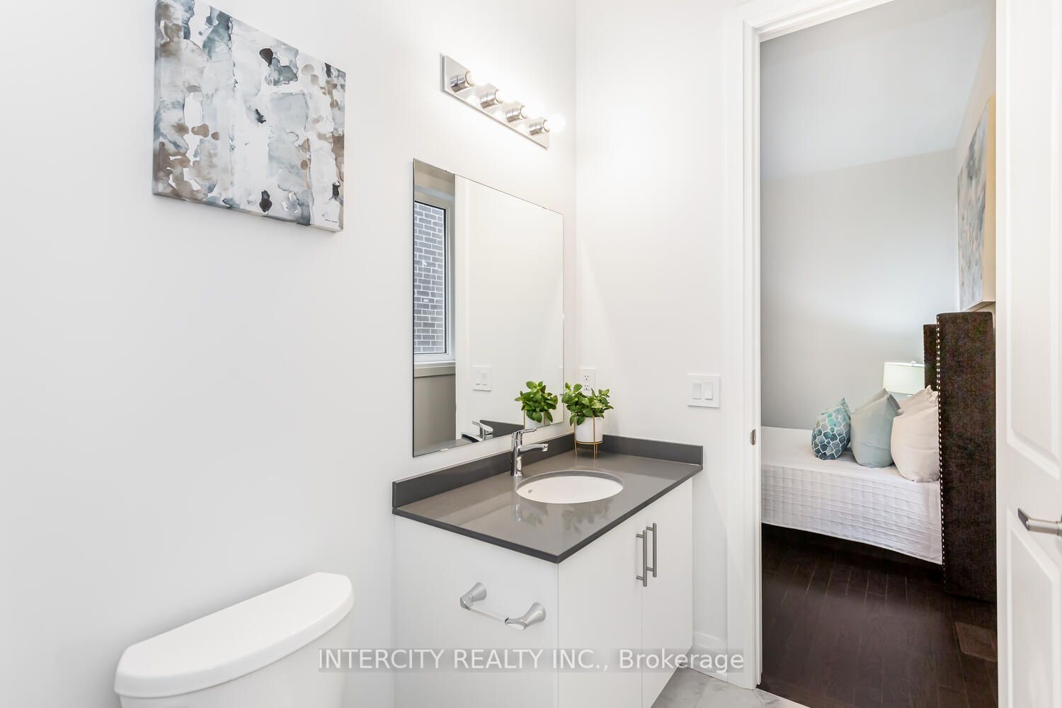 54 Jura Cres