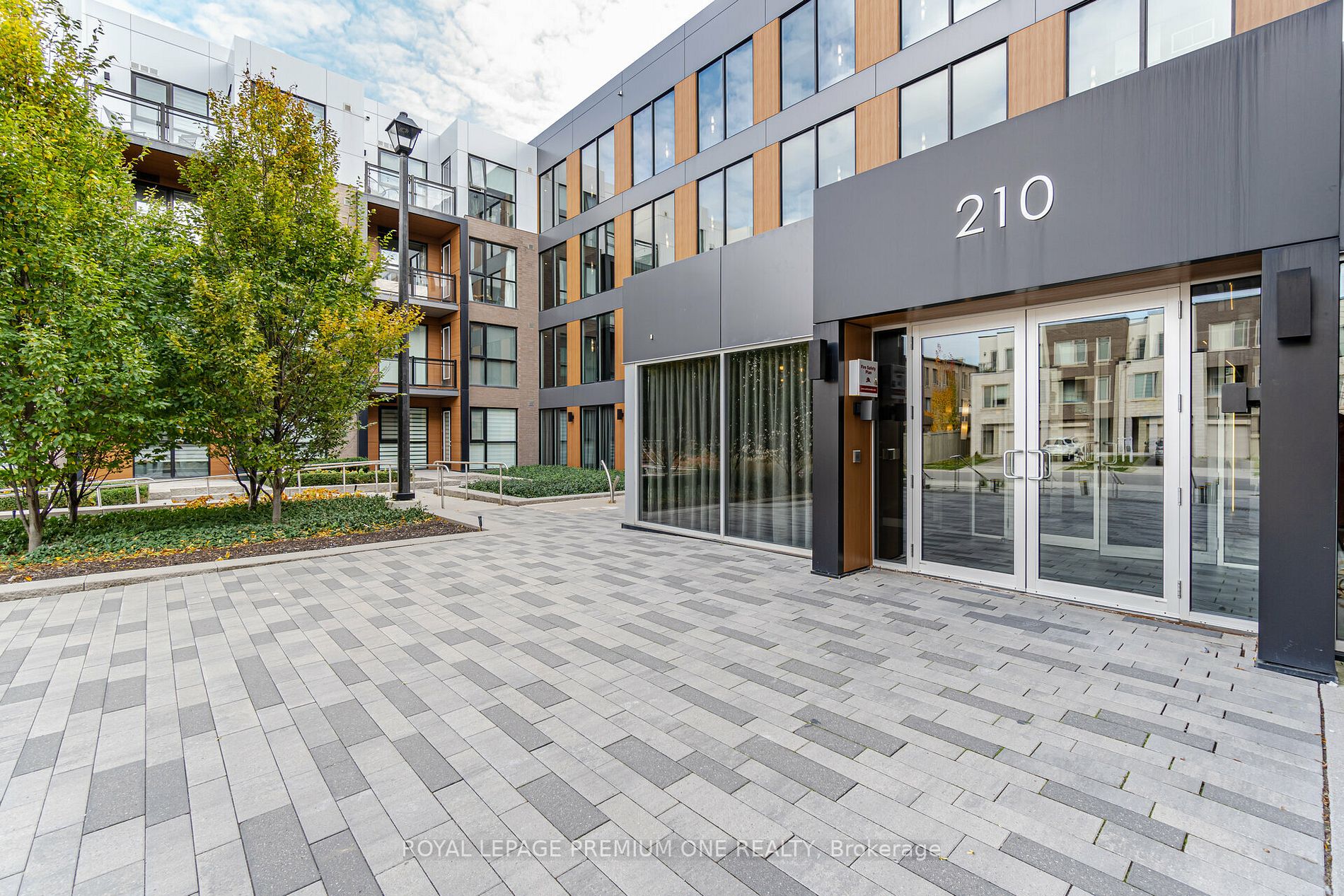 210 Sabina Drive, #108