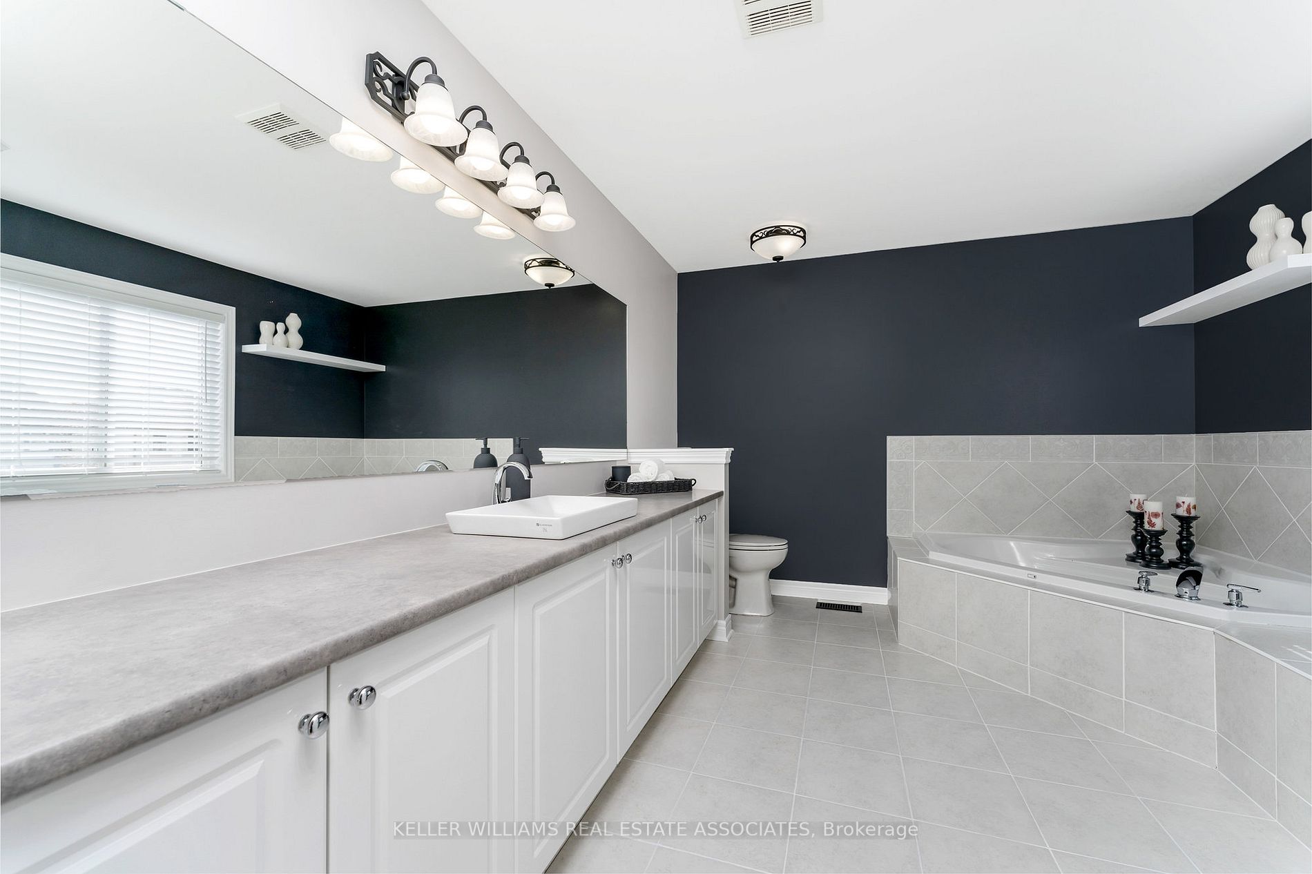 1026 Freeman Tr