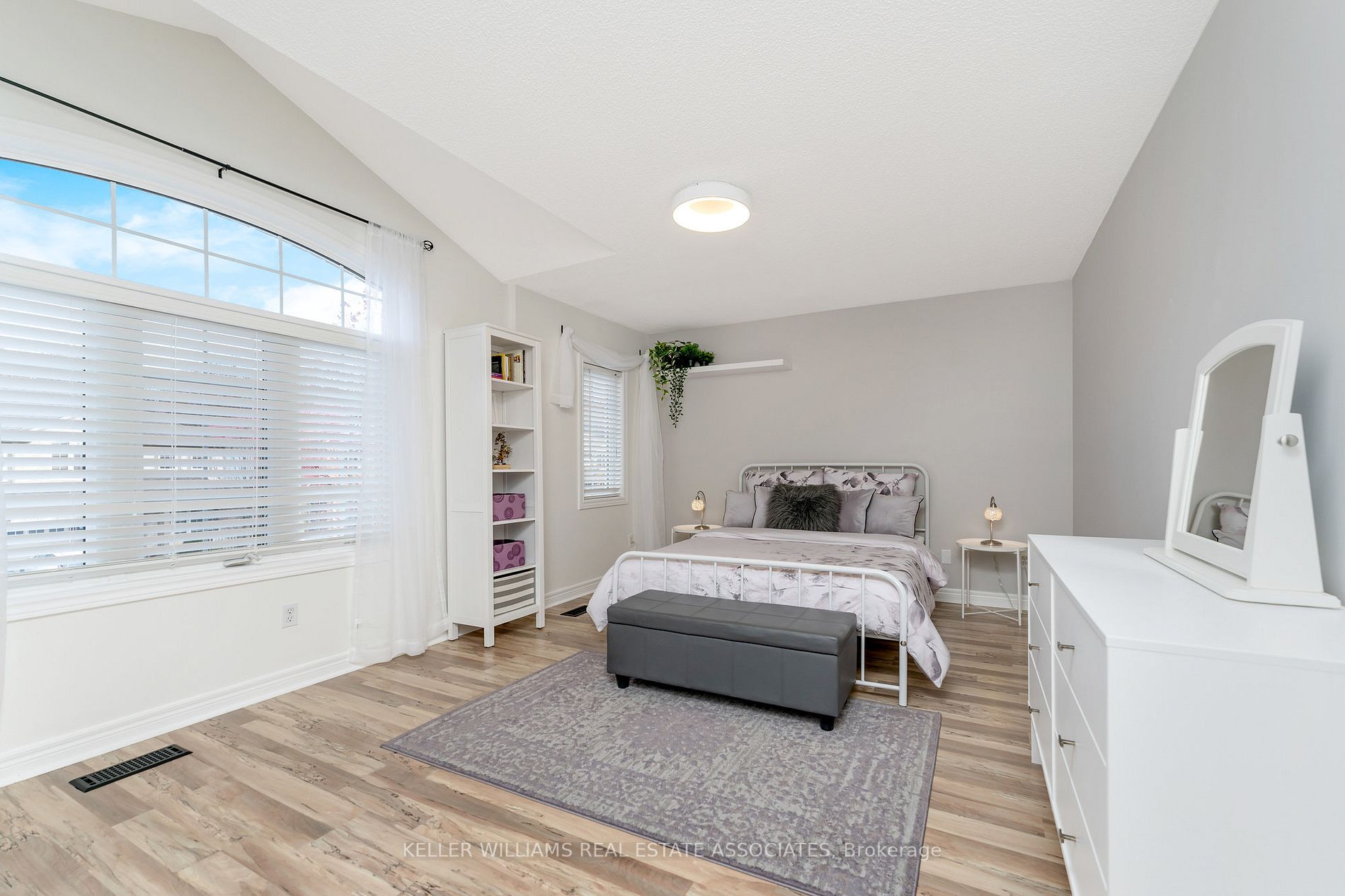 1026 Freeman Tr