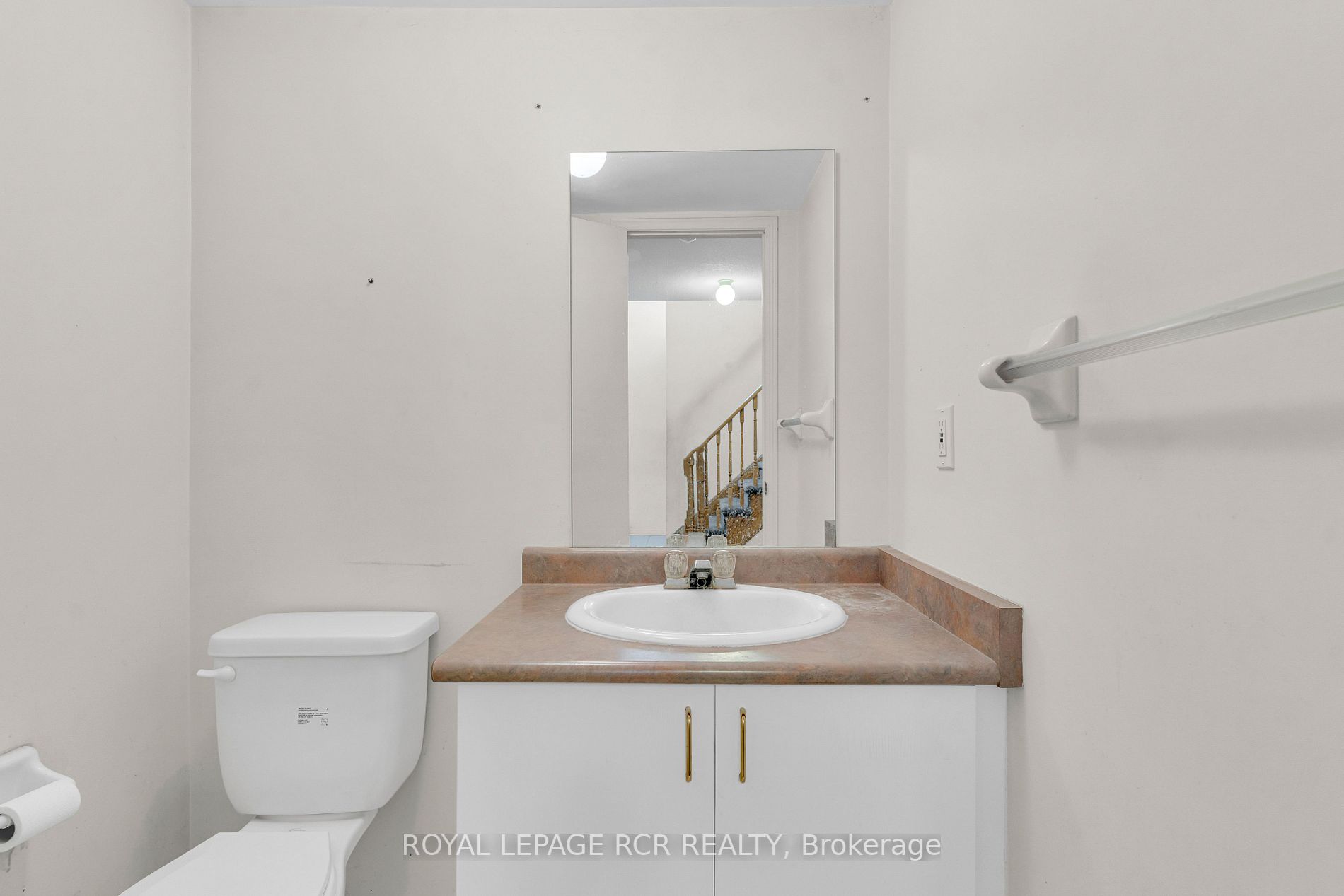 322 Marshall Cres