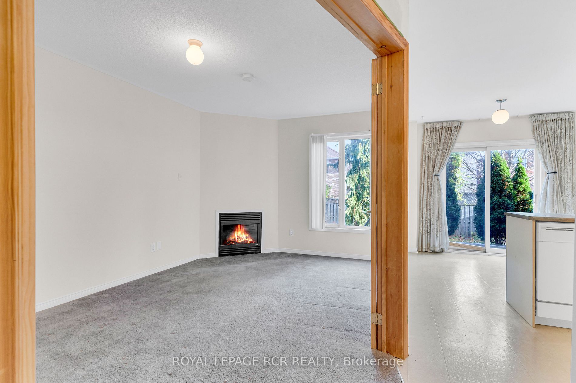 322 Marshall Cres