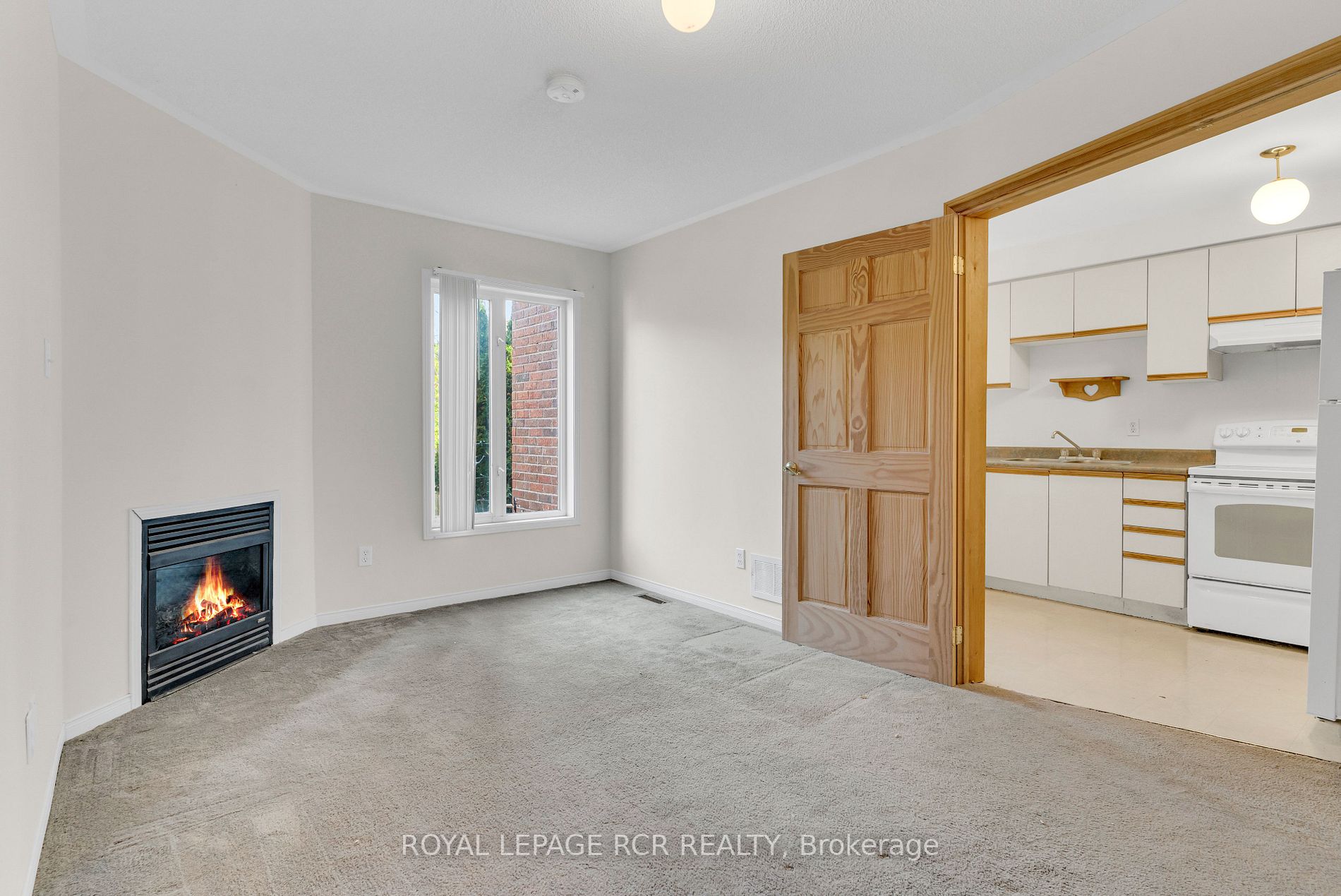 322 Marshall Cres