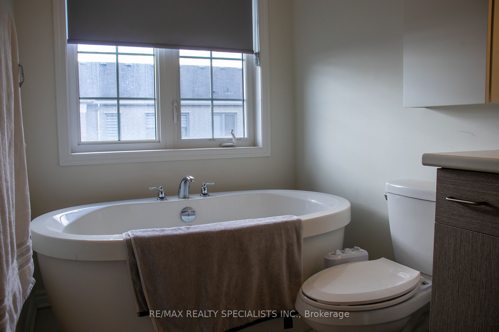 20 Emily St, #Upper