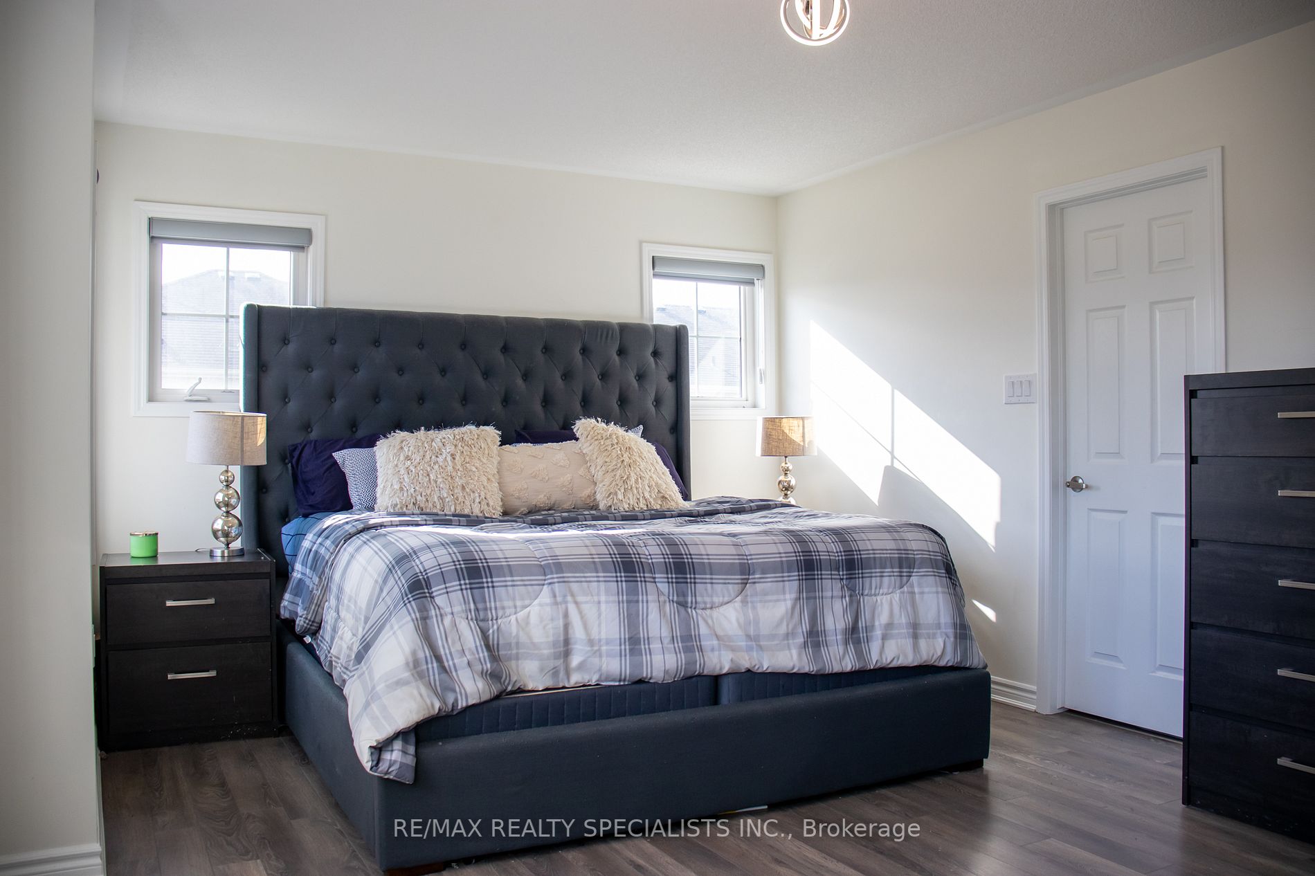 20 Emily St, #Upper