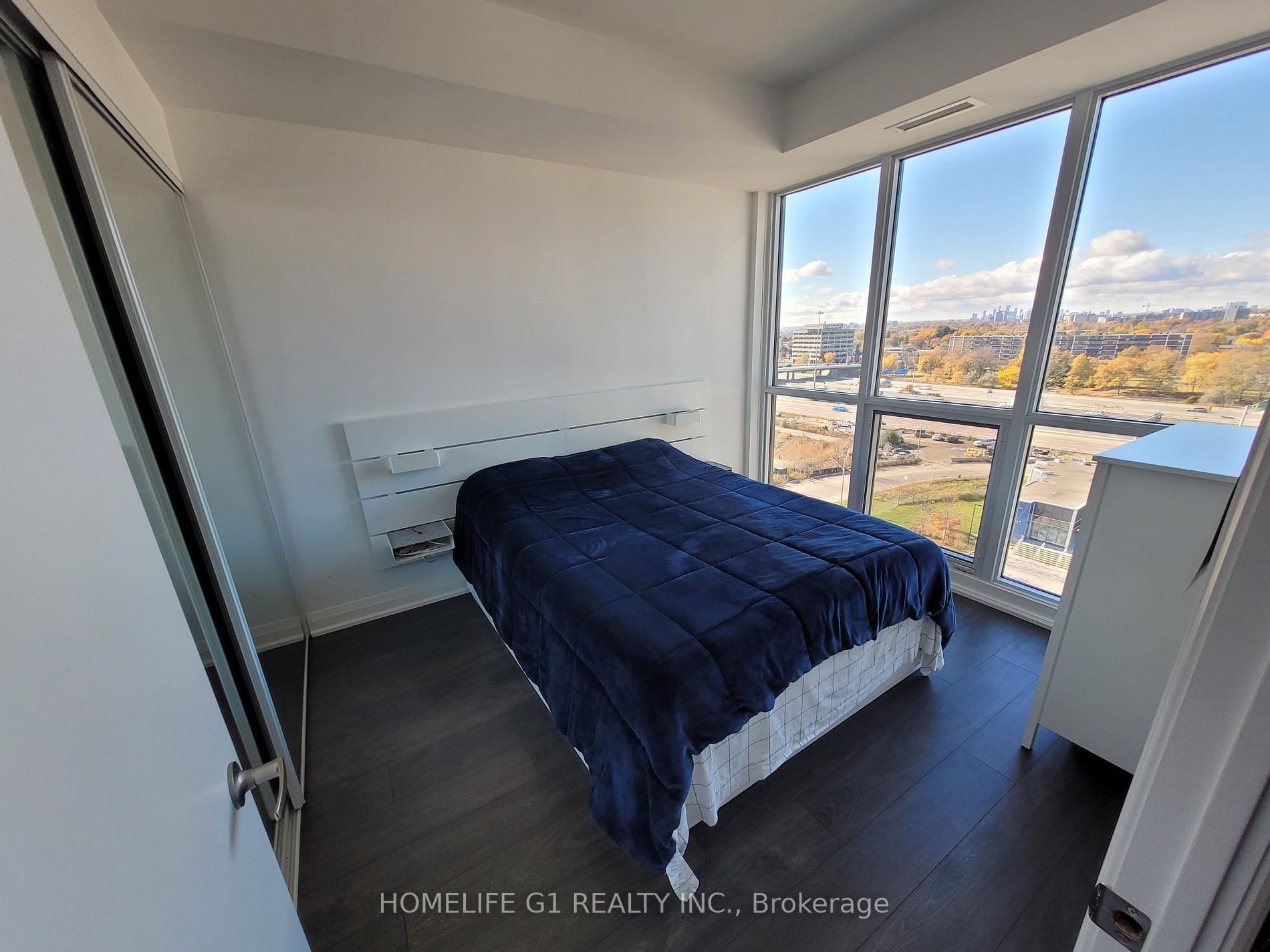 10 Gibbs Rd, #1001