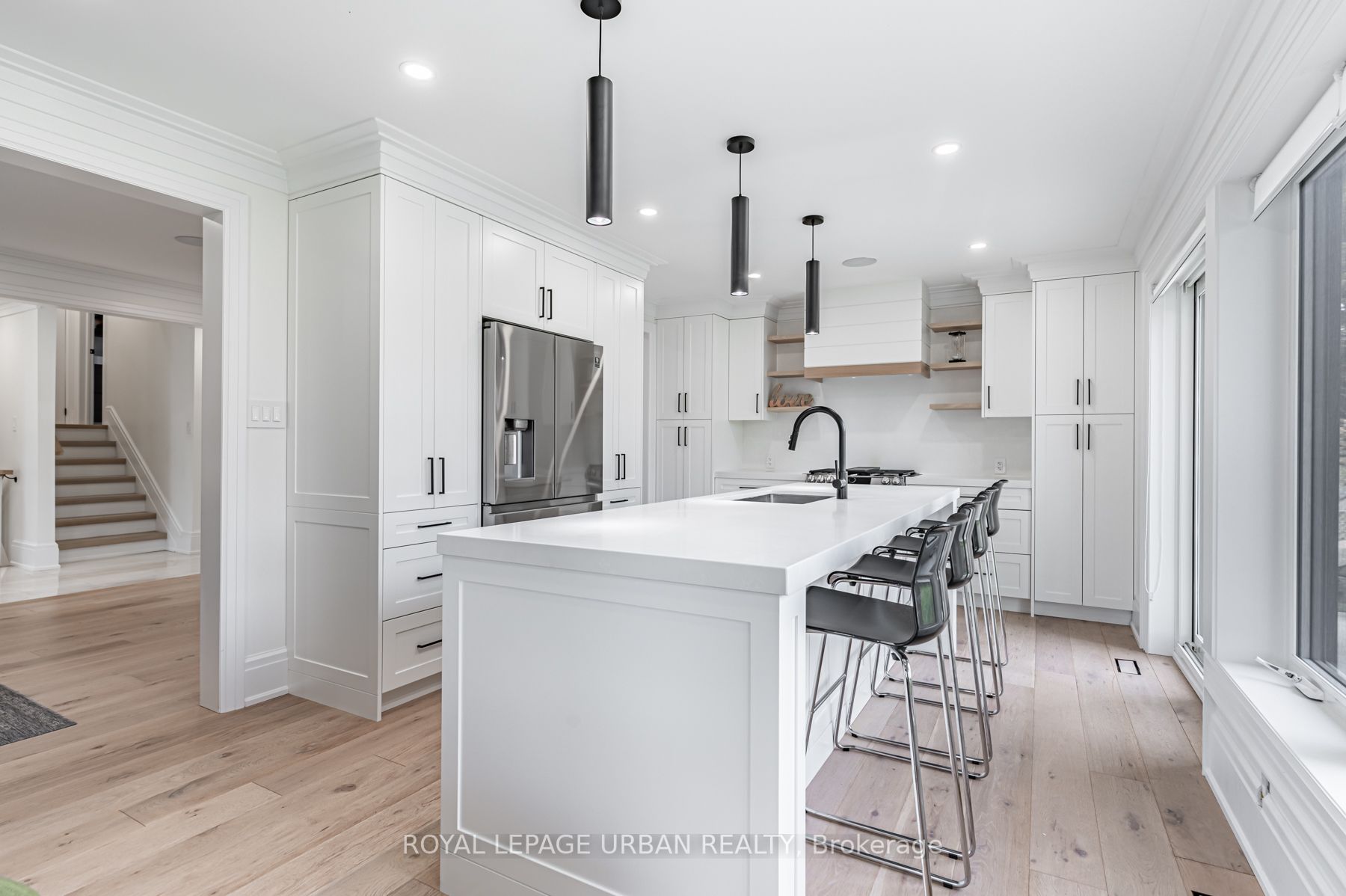 86 Comay Road