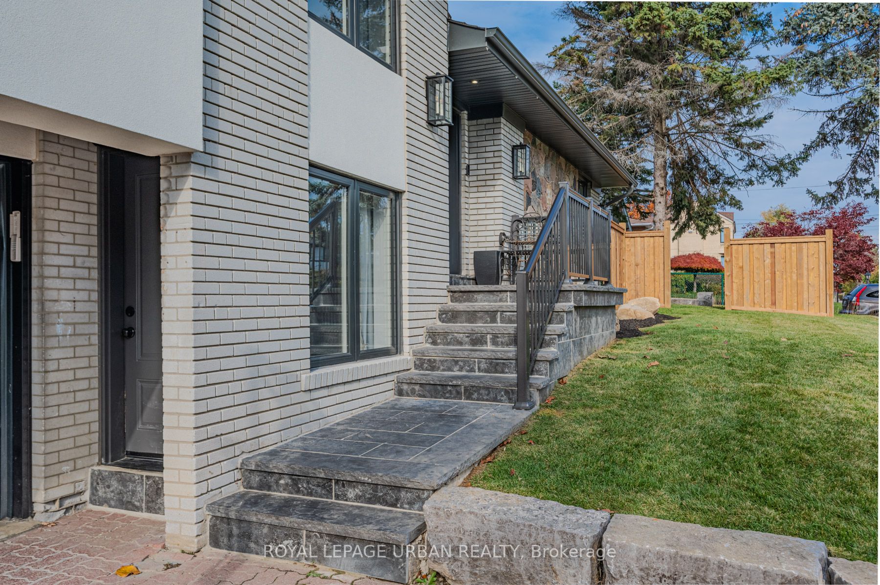 86 Comay Road