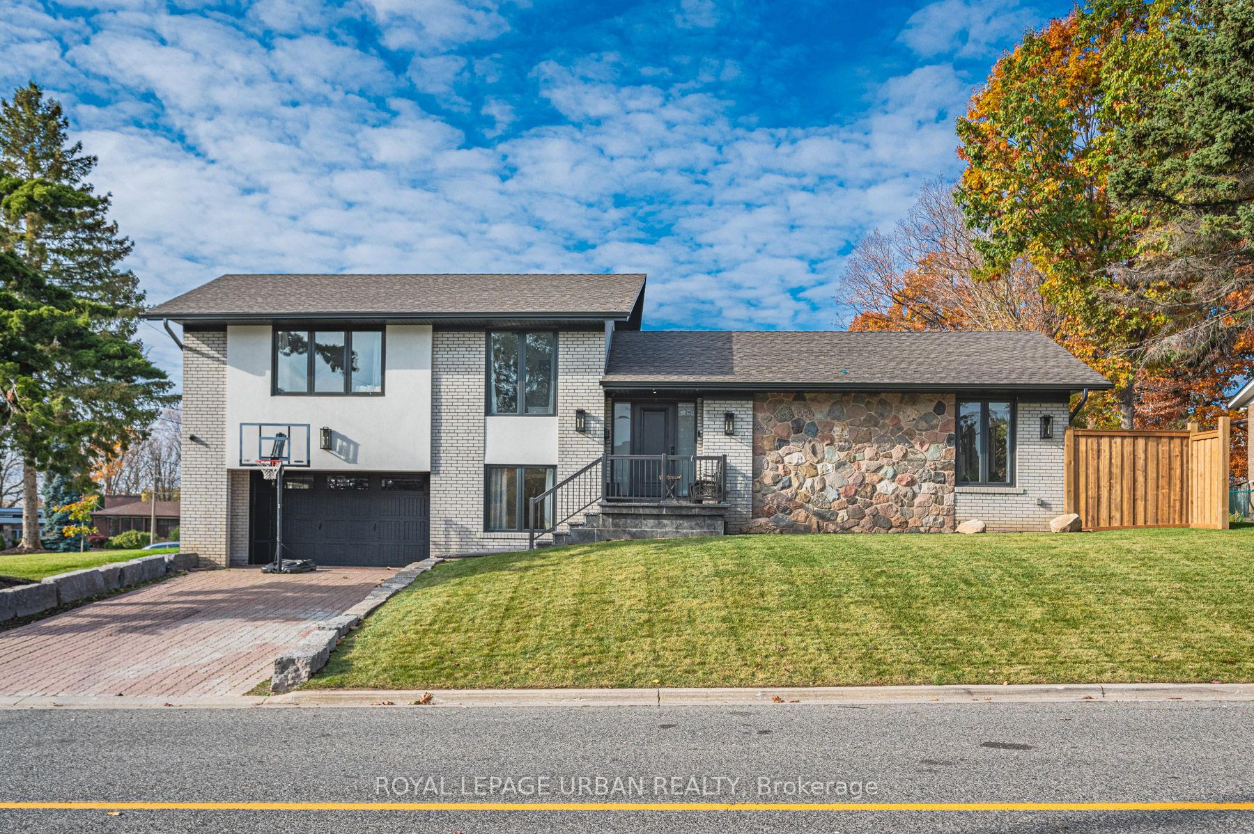 86 Comay Road