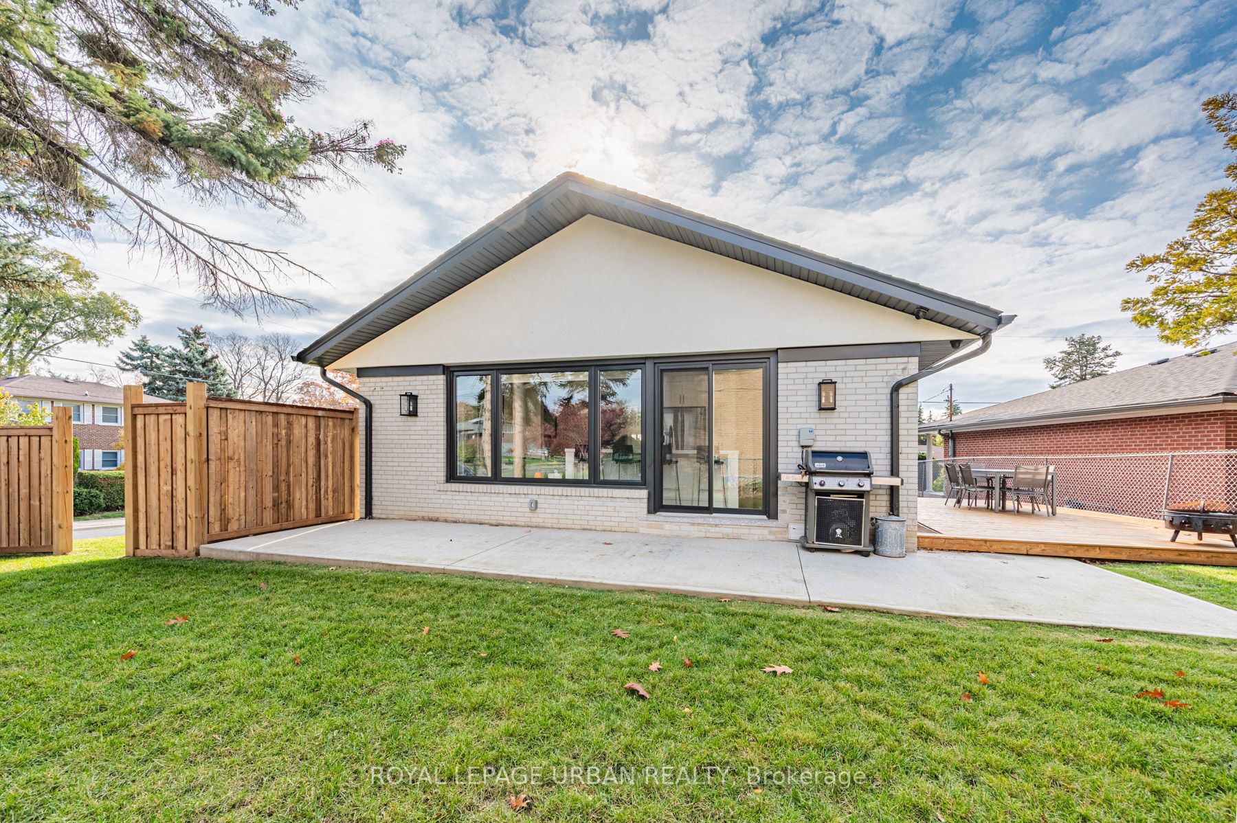 86 Comay Road