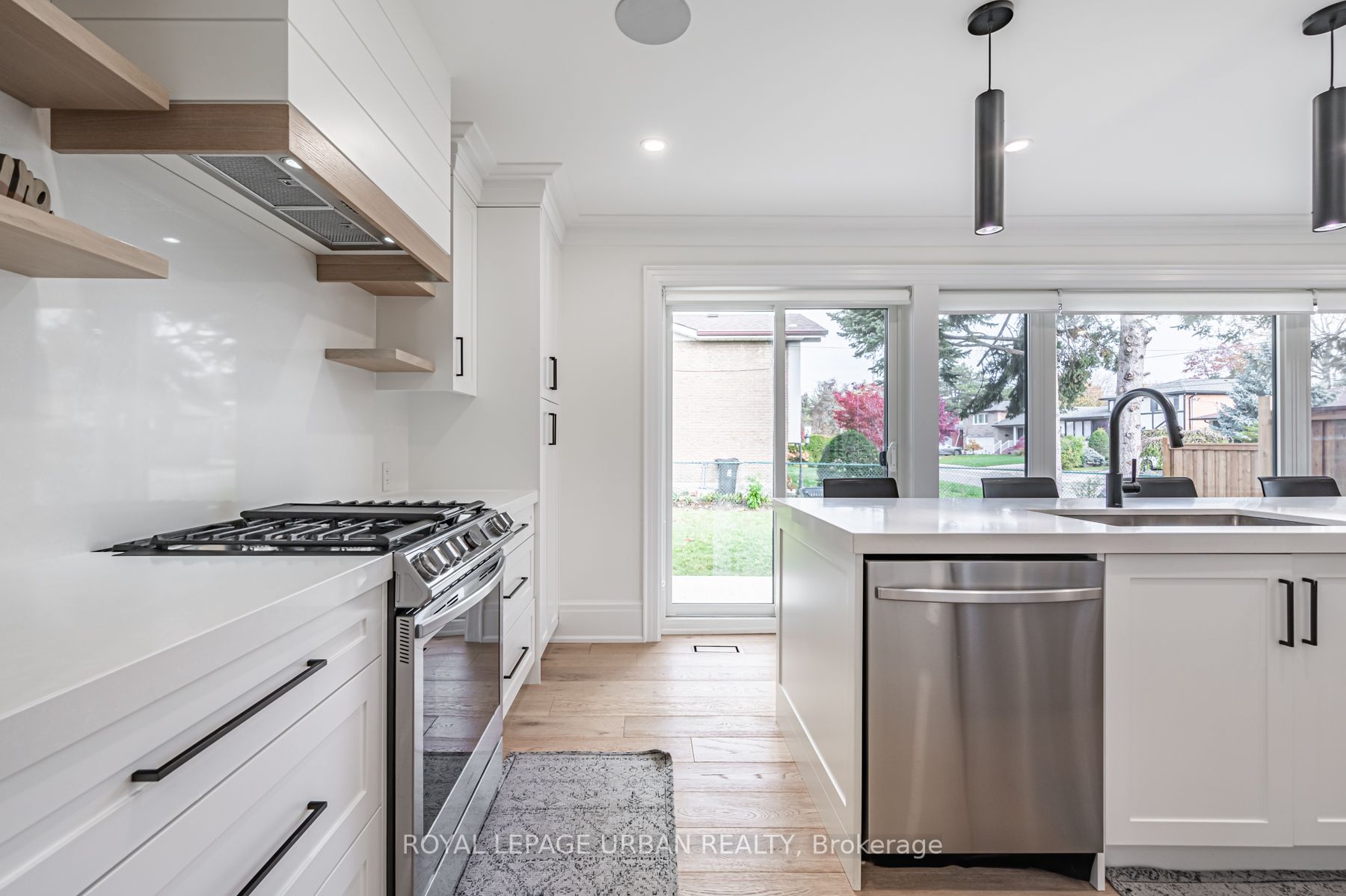 86 Comay Road