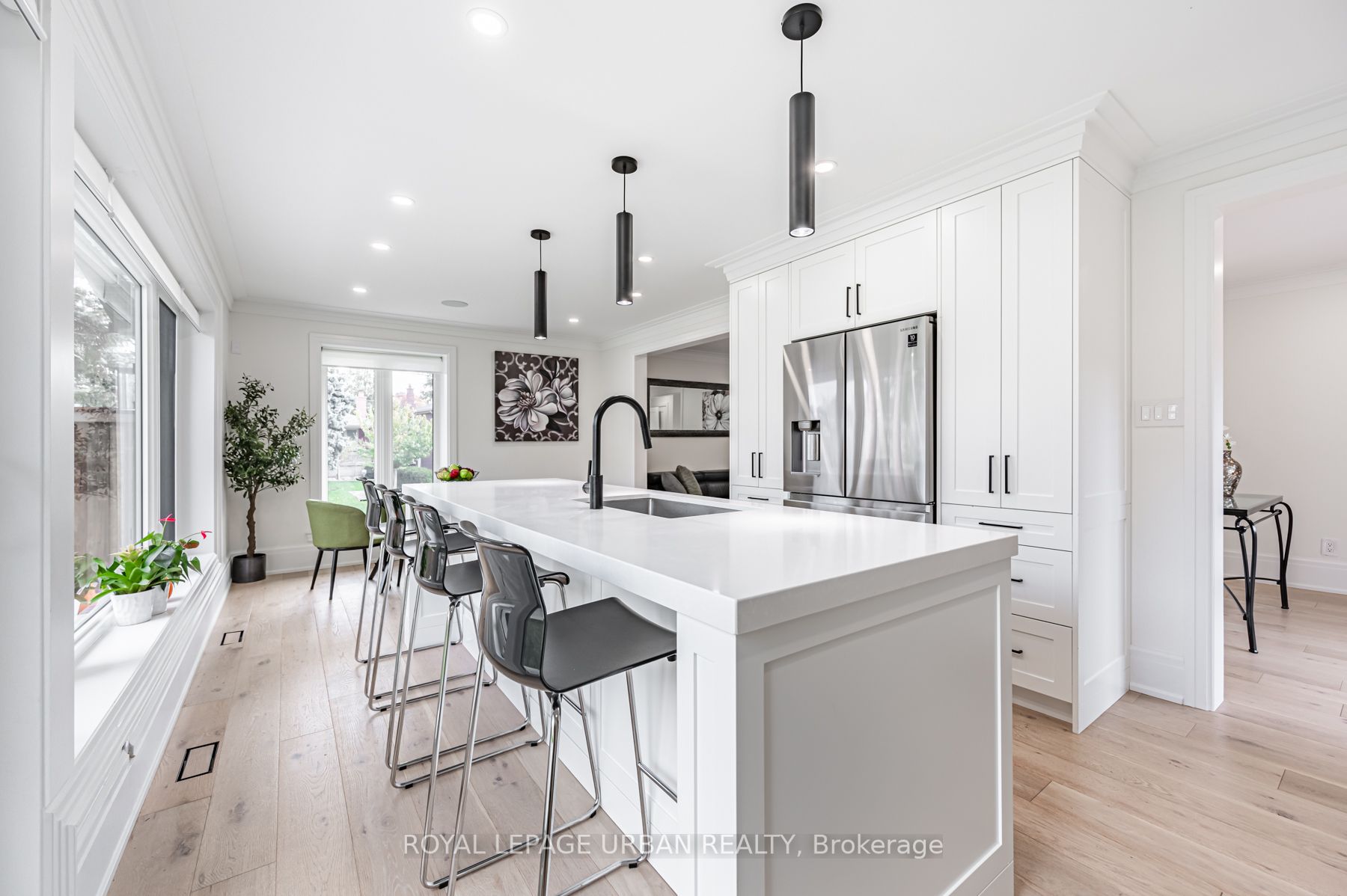 86 Comay Road