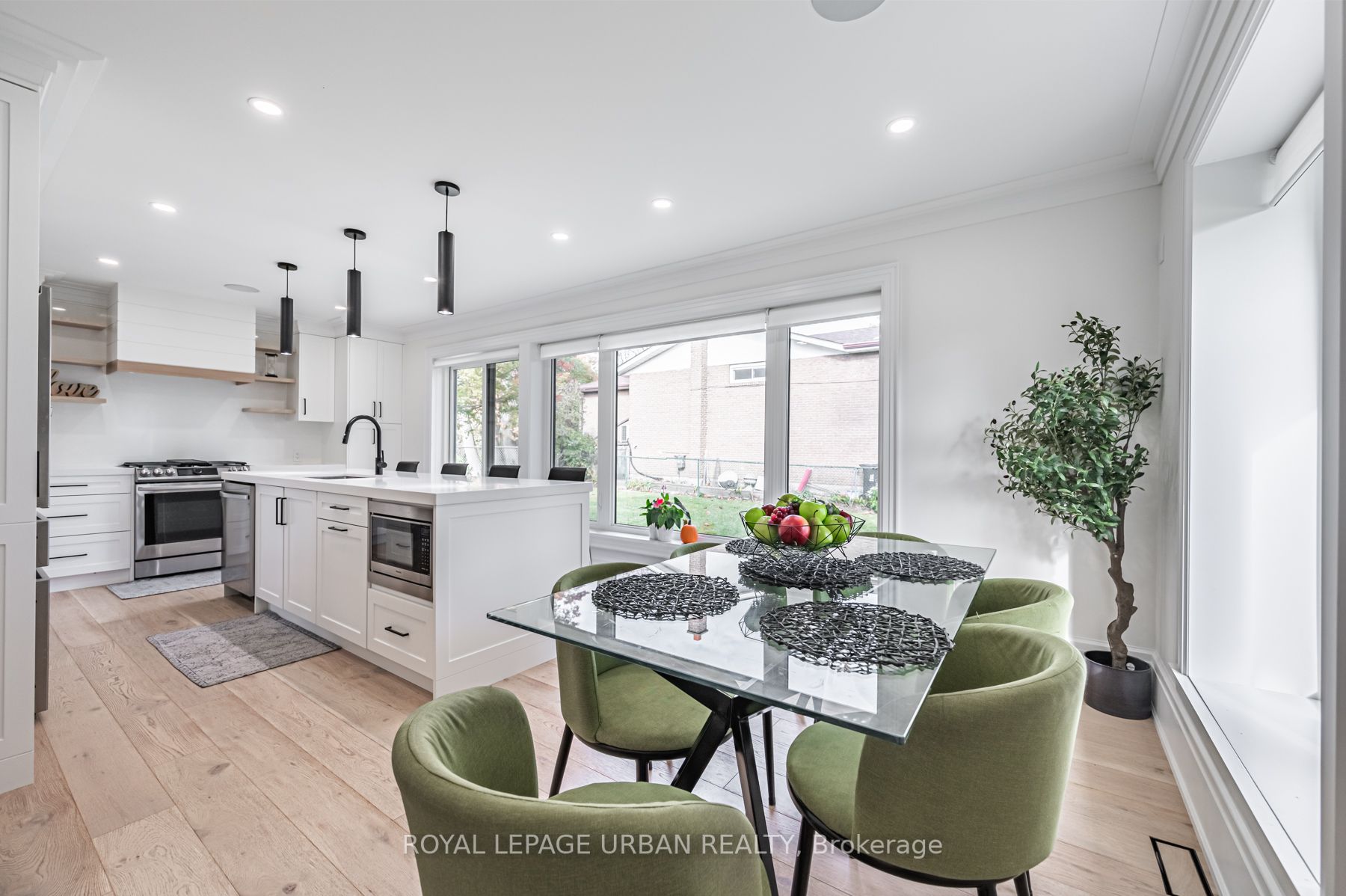86 Comay Road