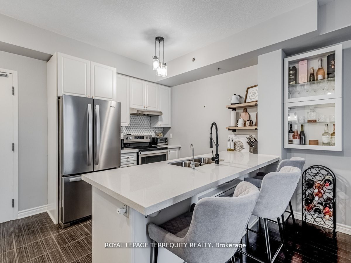 5317 Upper Middle Rd, #330