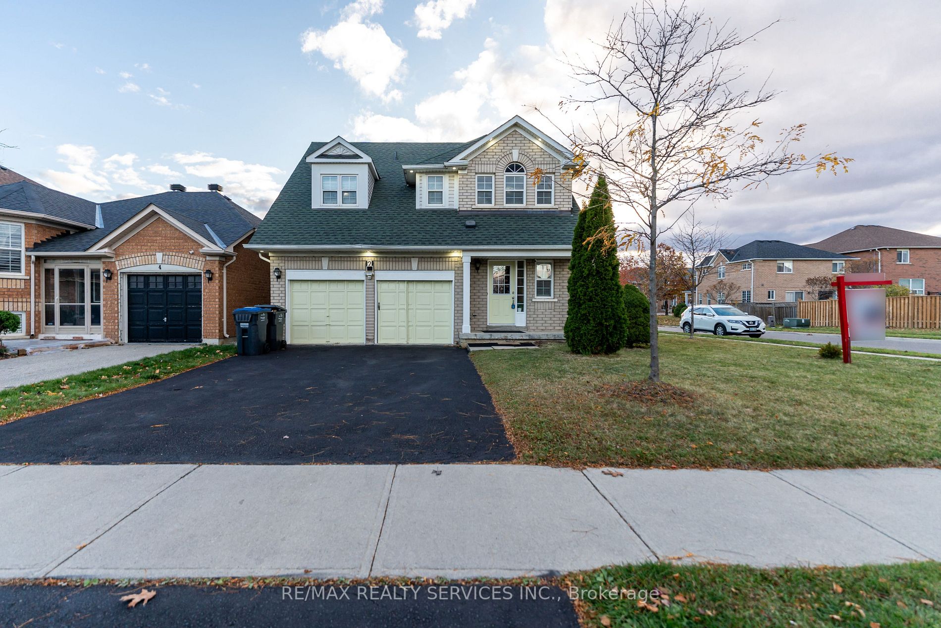 2 Clovercrest Drive