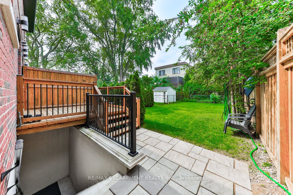 34B Pine Ave N